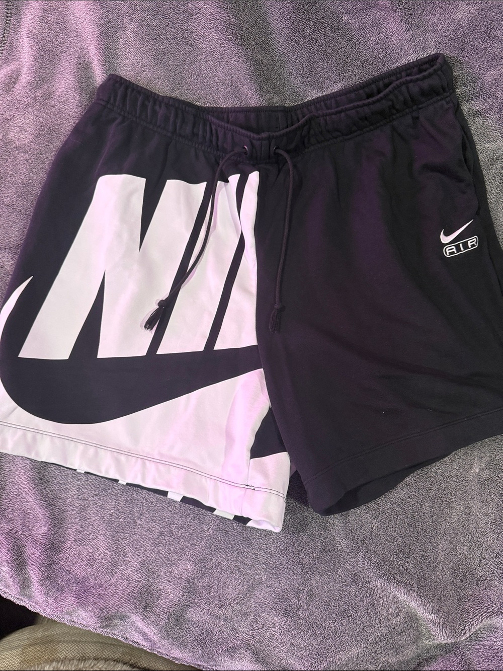 Men’s Nike Two-Tone Black and White Athletic Shorts